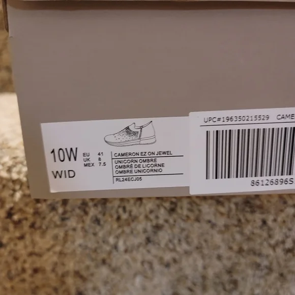 Kenneth Cole Reaction Cameron Jewel EZ-ON Slip-On Sneaker  - Picture 7 of 9